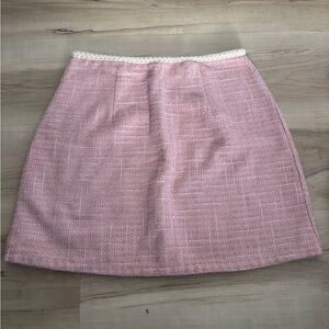 Elegant Pink Tweed Skirt